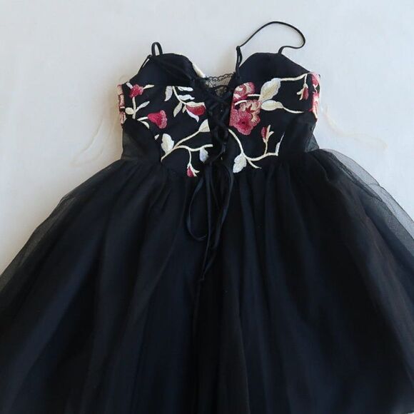 Social Code Embroidered and Tulle Mini Dress - Picture 3 of 12